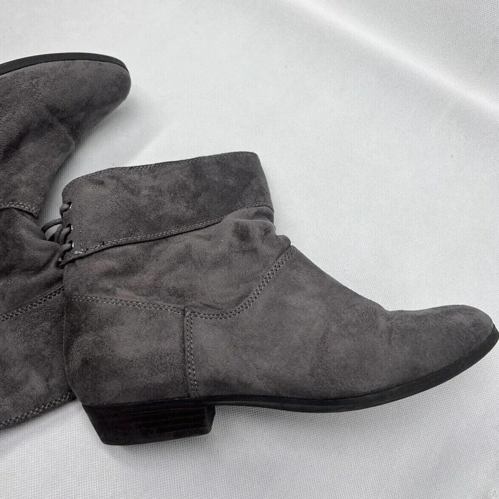 Indigo Rd Joss Faux Suede Slip On Ankle Booties Boots Gray Women's Size 8